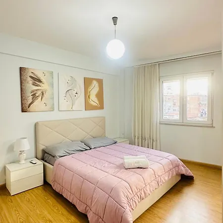 Apartman Duplex Apartment-balcony-city Center -7 Guests *