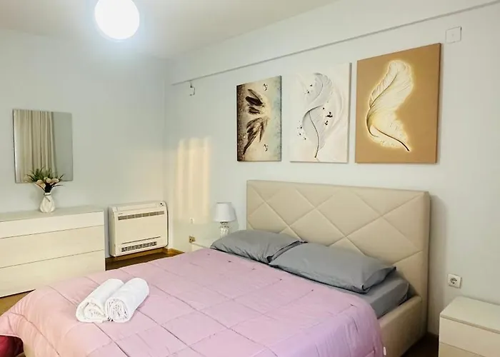 Duplex Apartment-balcony-city Center -7 Guests Tiran