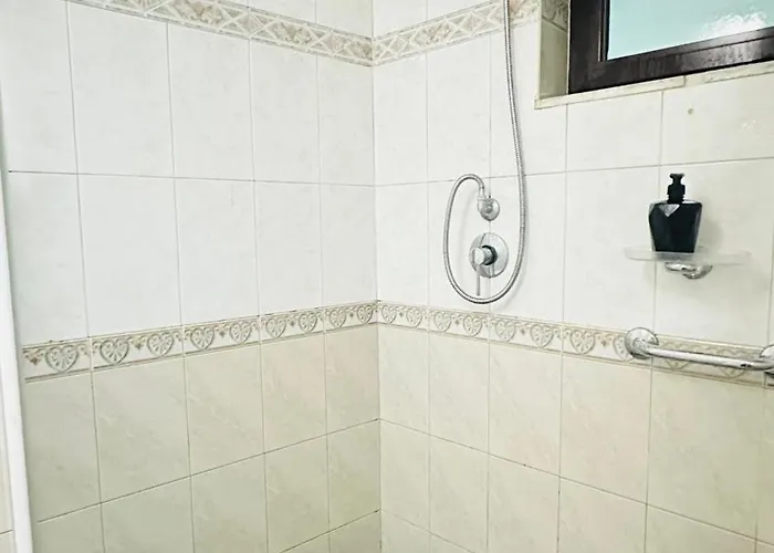 Duplex Apartment-balcony-city Center -7 Guests Appartement Tirana