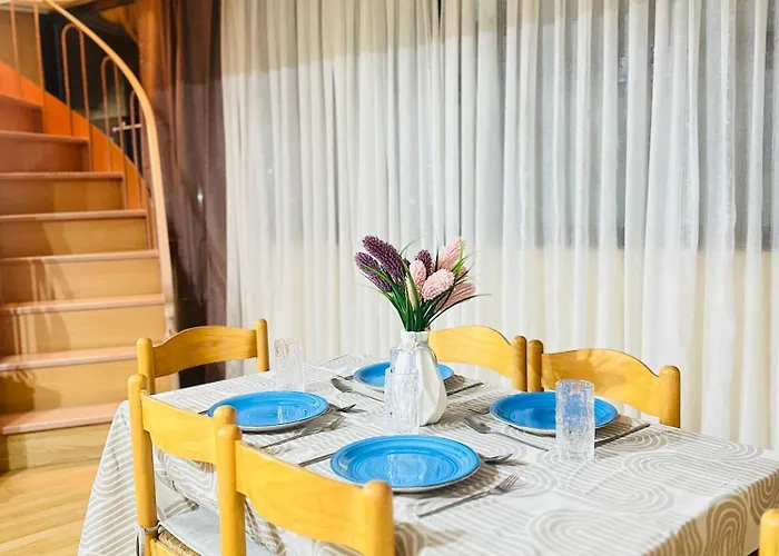 Appartement Duplex Apartment-balcony-city Center -7 Guests