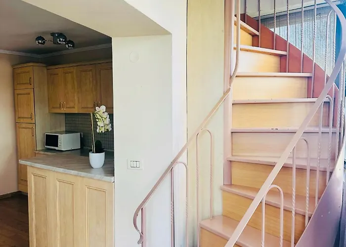 Duplex Apartment-balcony-city Center -7 Guests Tiran