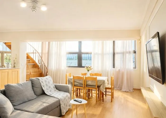 Duplex Apartment-balcony-city Center -7 Guests Tiran